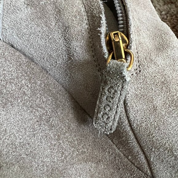 Gucci Women's Nude Suede 'GG' Logo Wedge Ankle Zip-Up Booties. - Picture 10 of 16